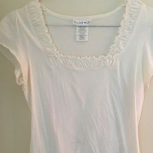 Juniors Rocker Girl white ruffled tee size large